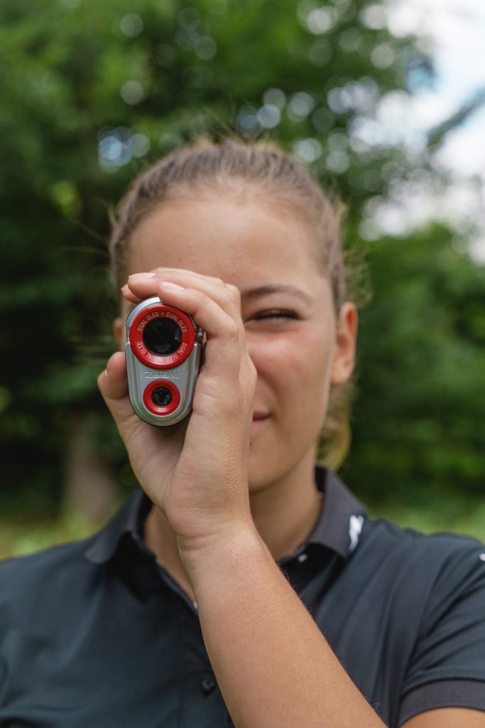 Perfect-Eagle-Golf-Zoom-OLED-Pro-Rangefinder-2