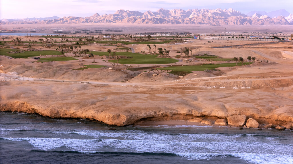 Hiden Cove, Somabay